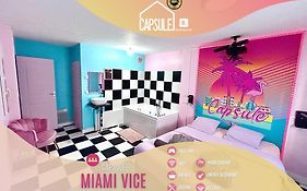 Capsule Miami Vice - Jacuzzi - Billard - Ecran cinéma&Netflix - Ping-Pong - Nintendo&Jeux-